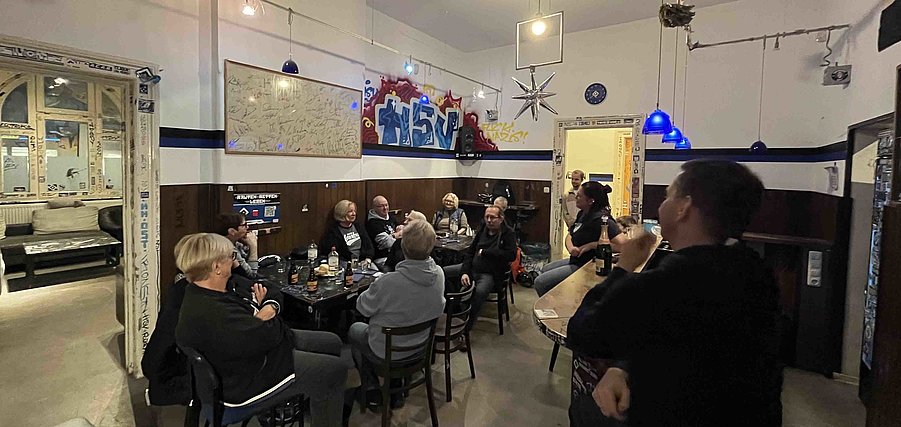Seniors Club zu Gast beim HSV-Fanprojekt