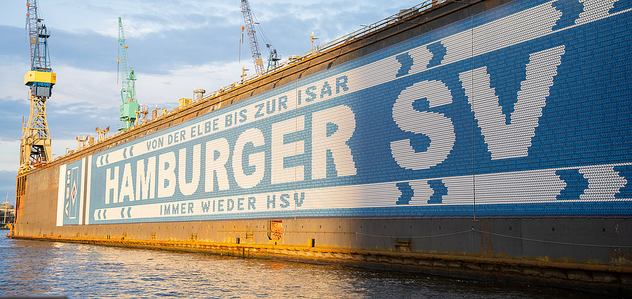 150.000 Mitglieder: Mit drei Generationen über die Elbe