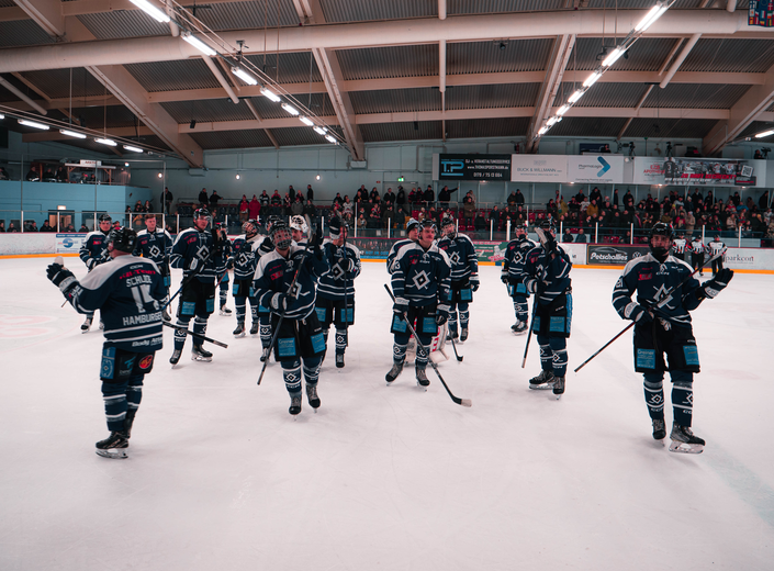 Alle zum HSV-Eishockey – Gemeinsamer Jahresabschluss in Farmsen